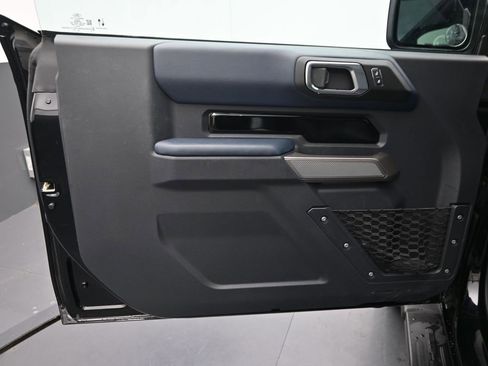 Used 2022 Ford Bronco Outer Banks image 17