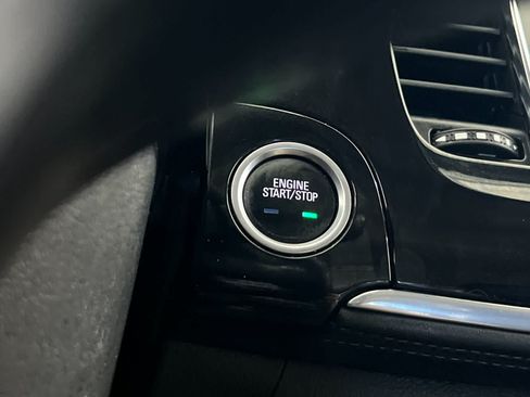 Used 2019 Buick Encore Preferred AWD/4WD image 23