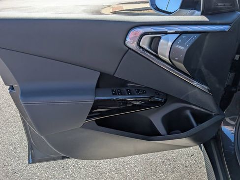 New 2026 BMW X3 xDrive30 w/ Premium Package image 13