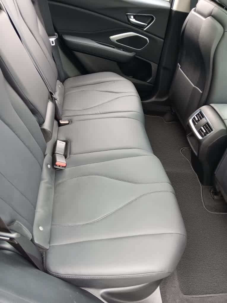 Used 2024 Acura RDX SH-AWD image 17