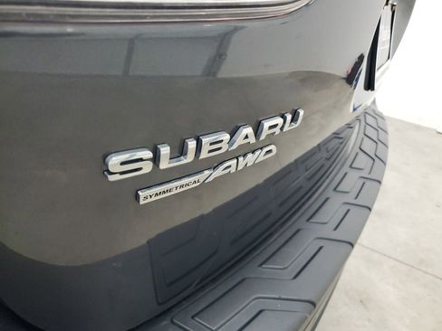 Used 2020 Subaru Forester Limited image 9