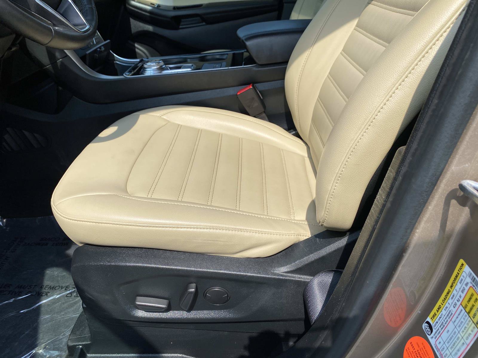 Used 2020 Ford Edge SEL w/ Cargo Accessory Package FWD image 23