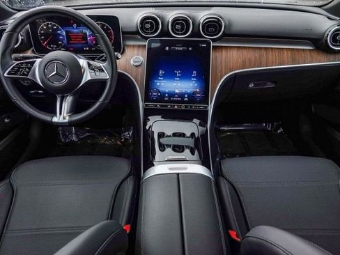 Used 2024 Mercedes-Benz C 300 Sedan image 12