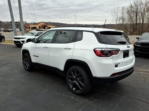 New 2026 Jeep Compass Latitude image 4