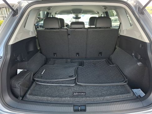 Certified 2022 Volkswagen Tiguan SE AWD/4WD image 28