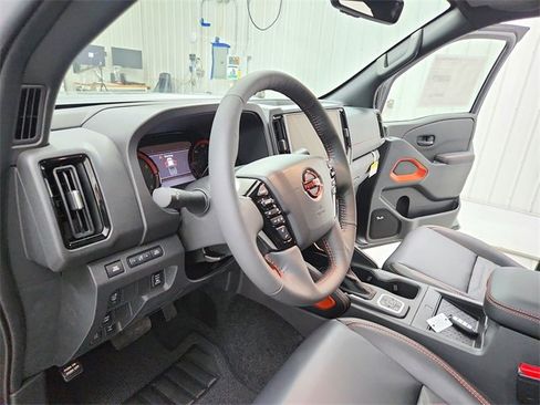 New 2026 Nissan Frontier PRO-4X image 18