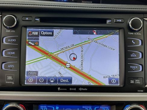 Used 2017 Toyota Highlander Limited image 13