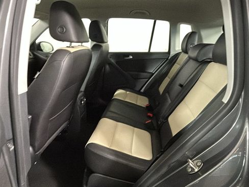Used 2016 Volkswagen Tiguan S AWD/4WD image 32
