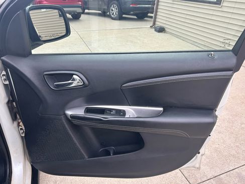 Used 2013 Dodge Journey Crew w/ Flexible Seating Group image 16