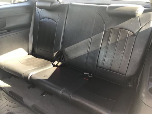 Used 2012 GMC Acadia Denali image 23