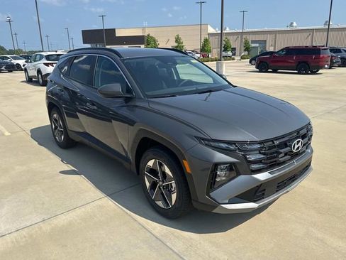 New 2026 Hyundai Tucson SEL w/ Tow & Go Package FWD image 1