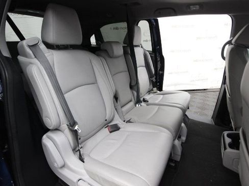Used 2019 Honda Odyssey EX-L image 32