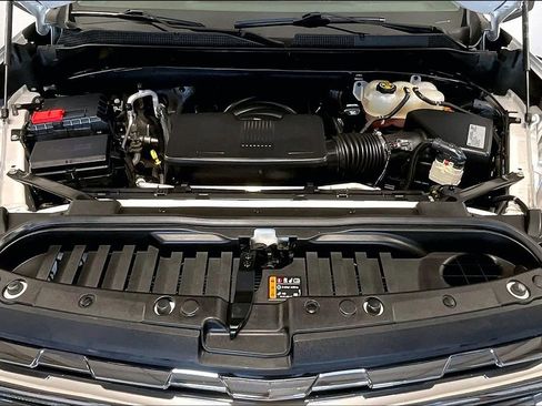 Used 2021 Chevrolet Silverado 1500 LTZ w/ Technology Package image 9