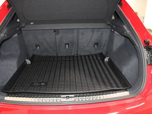 Used 2023 Audi Q3 2.0T Premium Plus w/ Premium Plus Package image 27