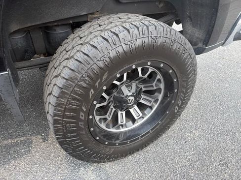 Used 2021 Chevrolet Silverado 1500 LTZ w/ Z71 Off-Road Package AWD/4WD image 14