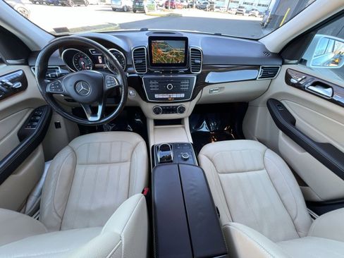 Used 2017 Mercedes-Benz GLE 350 4MATIC image 2