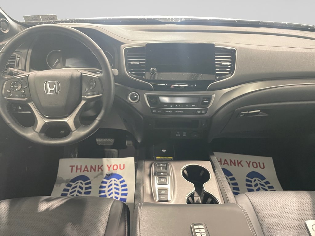 Certified 2025 Honda Passport EX-L image 20