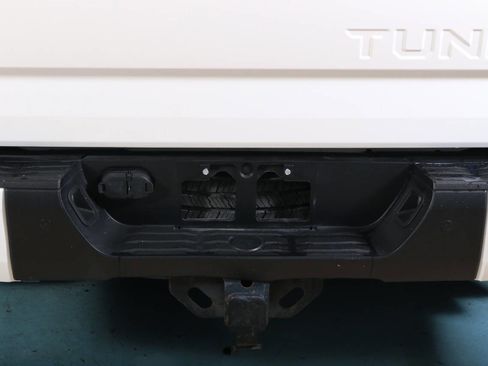 Used 2016 Toyota Tundra Platinum image 22