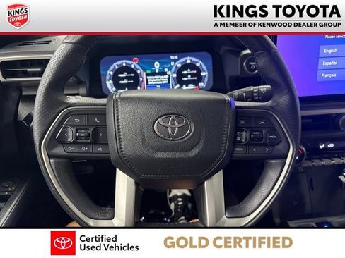 Certified 2025 Toyota 4Runner Limited AWD/4WD image 17