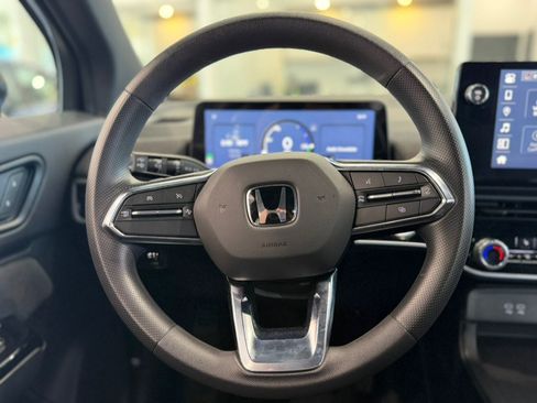 Used 2025 Honda Prologue EX image 26
