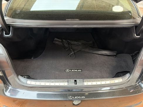 Used 2020 Lexus LS 500 w/ Accessory Package (Z2) image 13