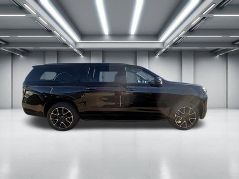 New 2026 Chevrolet Suburban RST w/ Advanced Technology Package AWD/4WD image 1