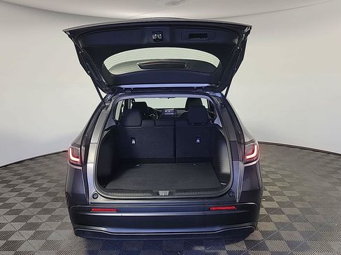 Certified 2023 Honda HR-V LX image 6