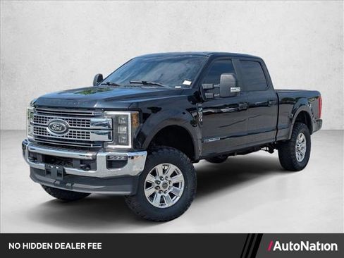 Used 2018 Ford F250 XL w/ STX Appearance Package AWD/4WD image 1