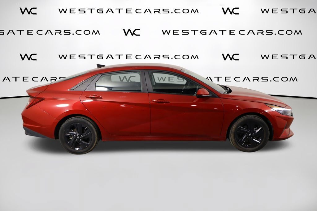 Used 2021 Hyundai Elantra Blue FWD image 44