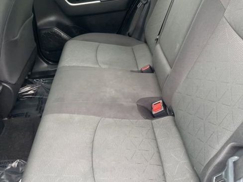 Used 2024 Toyota RAV4 XLE AWD/4WD image 10