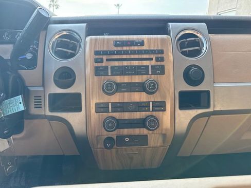 Used 2011 Ford F150 Lariat RWD image 14
