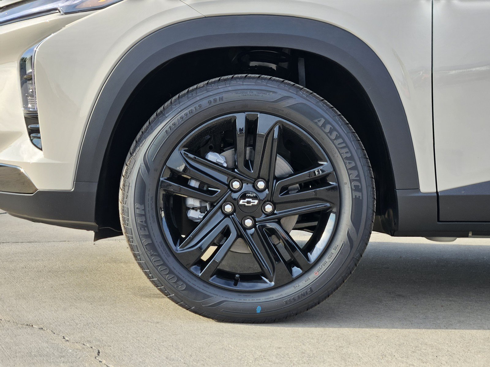 New 2026 Chevrolet Trax ACTIV w/ Driver Confidence Package FWD image 7