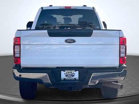 Certified 2021 Ford F250 XLT image 4