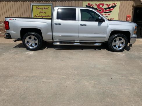 Used 2015 Chevrolet Silverado 1500 LTZ w/ LTZ Plus Package AWD/4WD image 6