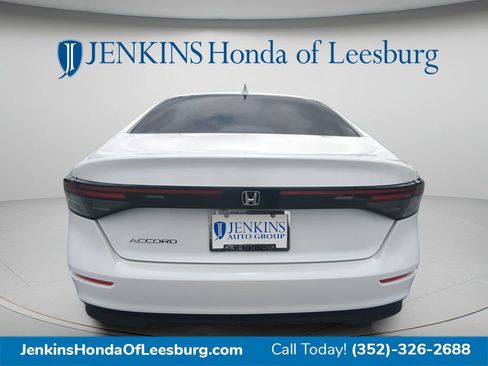 Certified 2025 Honda Accord LX image 5