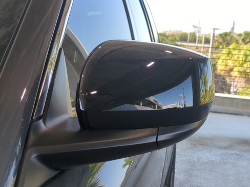 New 2025 Jeep Grand Cherokee Laredo X image 12