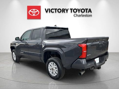 New 2026 Toyota Tacoma SR5 image 4