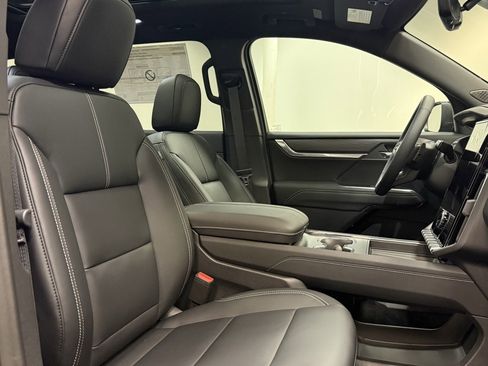 New 2026 GMC Acadia Elevation w/ Black Edition image 15