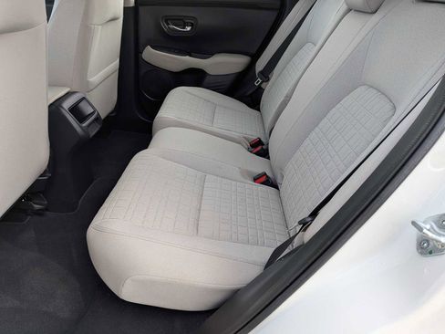Certified 2024 Honda HR-V LX image 17