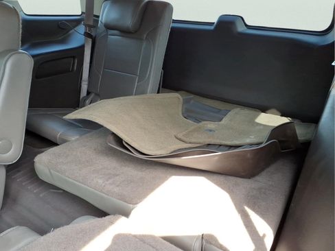 Used 2015 GMC Yukon Denali w/ Open Road Package AWD/4WD image 15