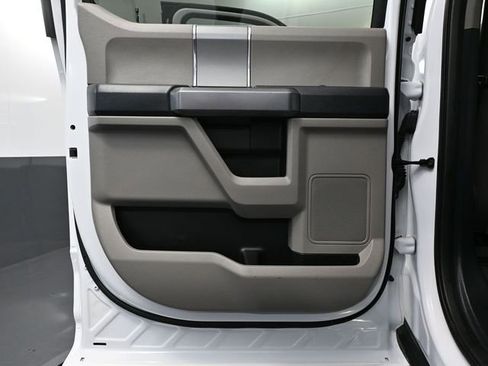 Used 2022 Ford F250 XLT w/ XLT Premium Package image 37