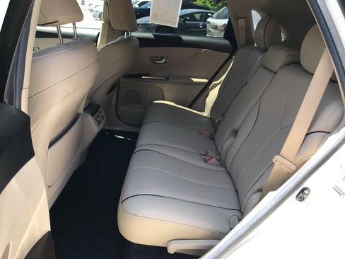 Used 2015 Toyota Venza XLE FWD image 24
