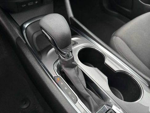 Used 2024 Chevrolet Malibu LT FWD image 19