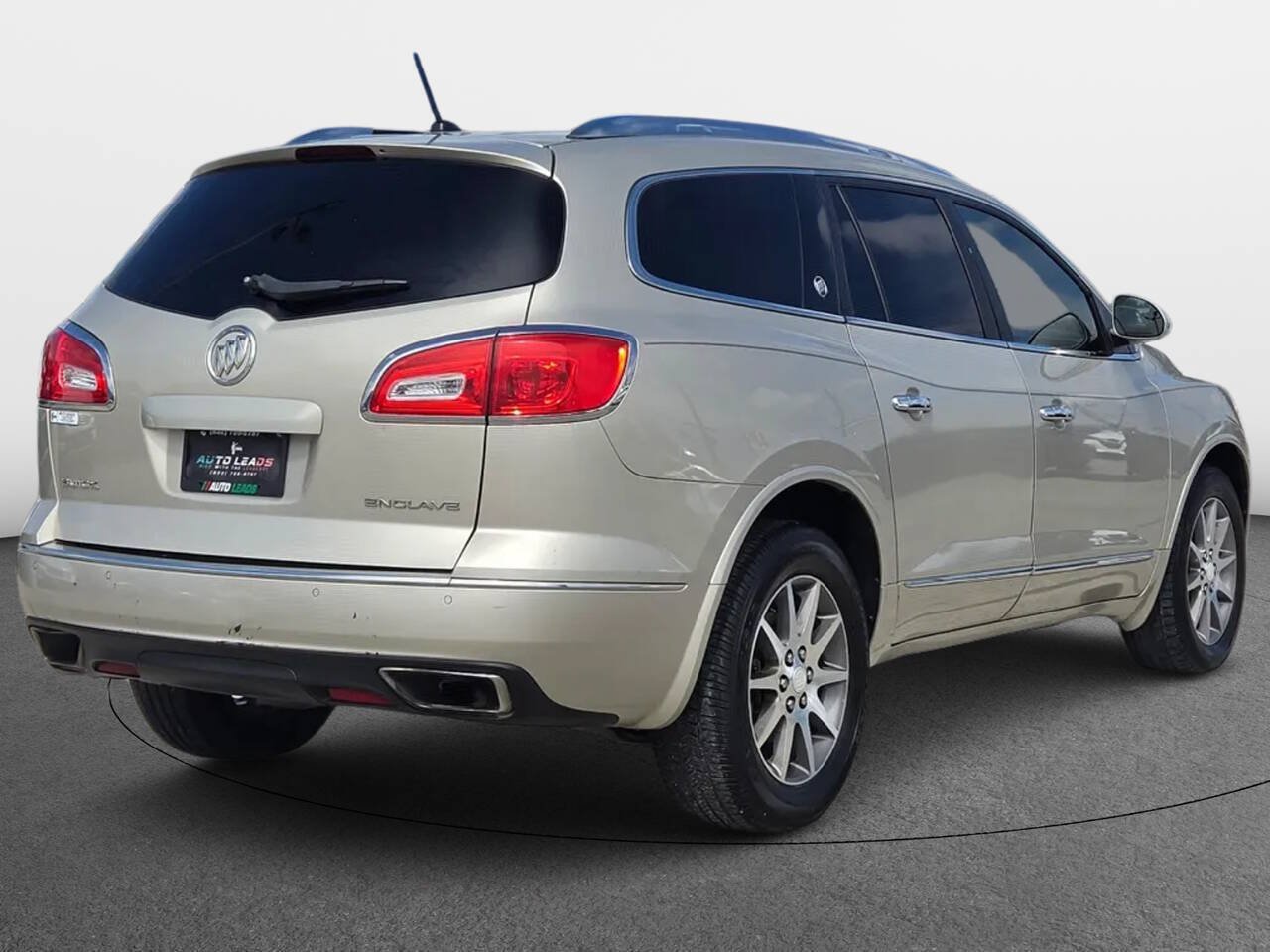 Used 2013 Buick Enclave Leather FWD image 5