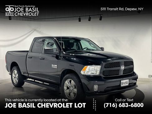 Used 2018 RAM 1500 Express w/ Express Value Package AWD/4WD image 1