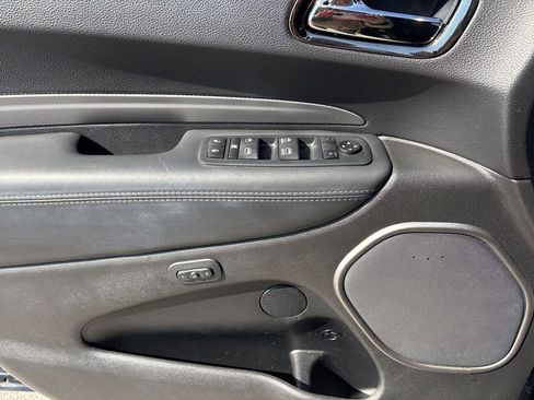 Used 2020 Dodge Durango R/T w/ Blacktop Package image 31