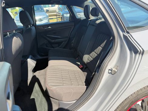Used 2019 Volkswagen Jetta GLI FWD image 18