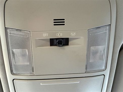 Certified 2018 Toyota RAV4 LE image 52