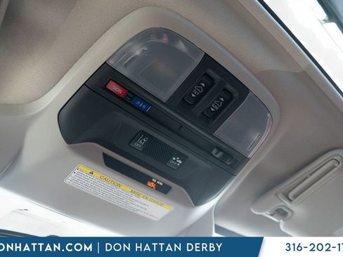 Used 2021 Subaru Crosstrek 2.5i Limited w/ Moonroof Package 1 image 16