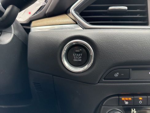 Used 2019 MAZDA CX-5 Signature image 15